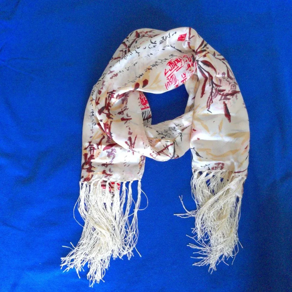 Oriental scarf with fringe NWOT